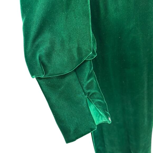 Emerald Green Vintage Velvet Maxi Gown with Long Bishop Sleeves and Mock Neck - Picture 11 of 16